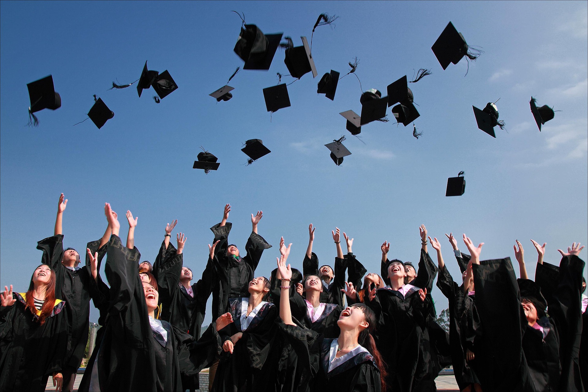 TOP 4 TIPS FOR GRADUATES LOOKING FOR A LOCAL JOB Star Employment Services